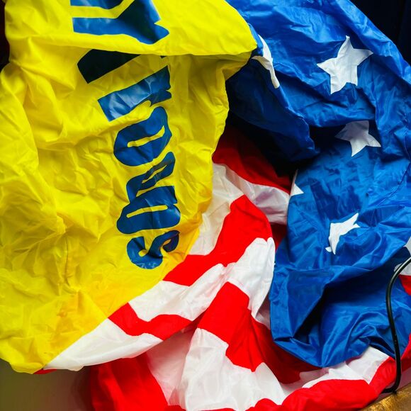 BRAND NEW GEMMY Support Our Troops 4FT Airblown Inflatable Plug In Indoor Use - Picture 4 of 5